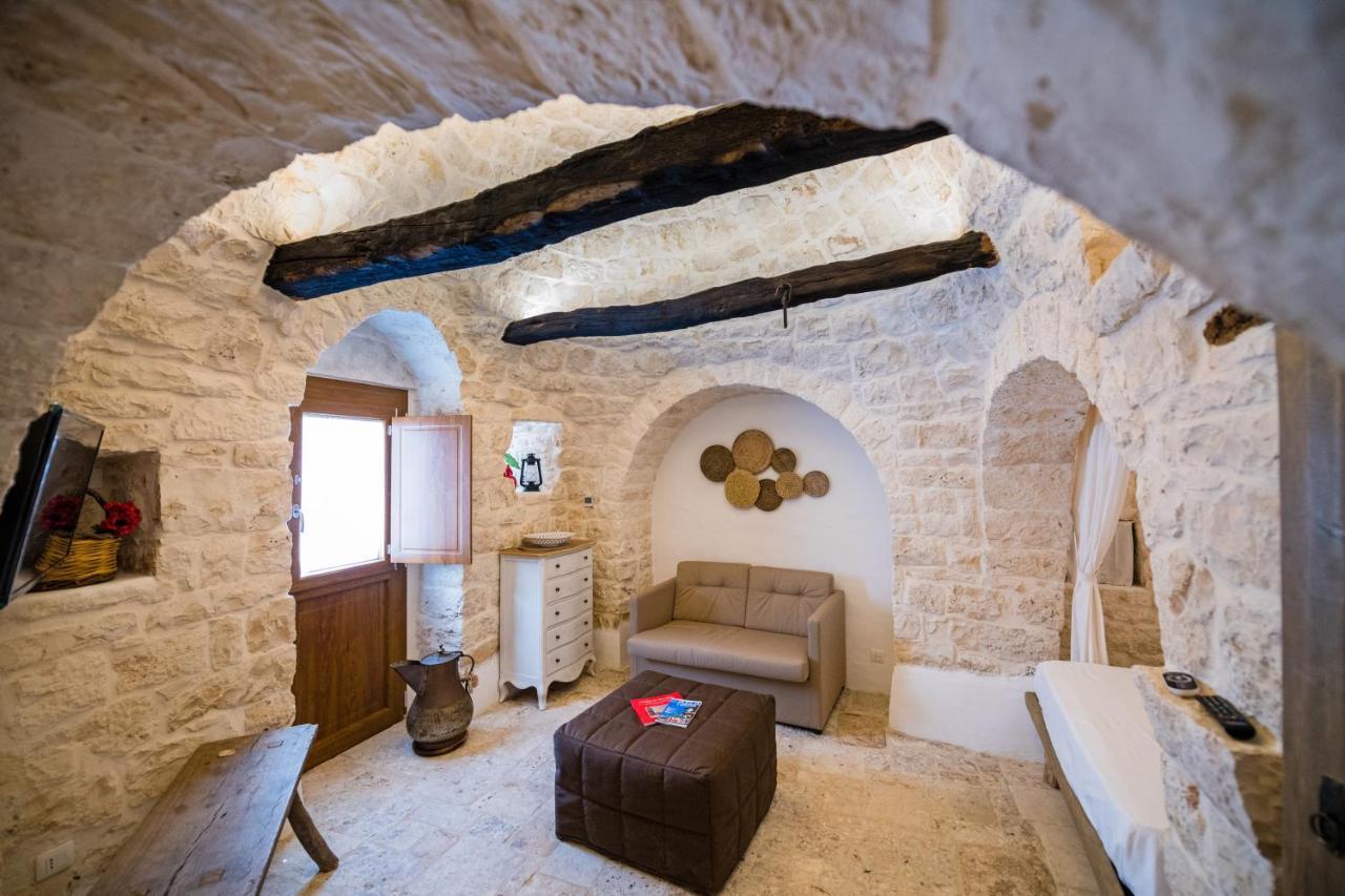 Вилла Il Trullo Della Rondinina Альберобелло Экстерьер фото