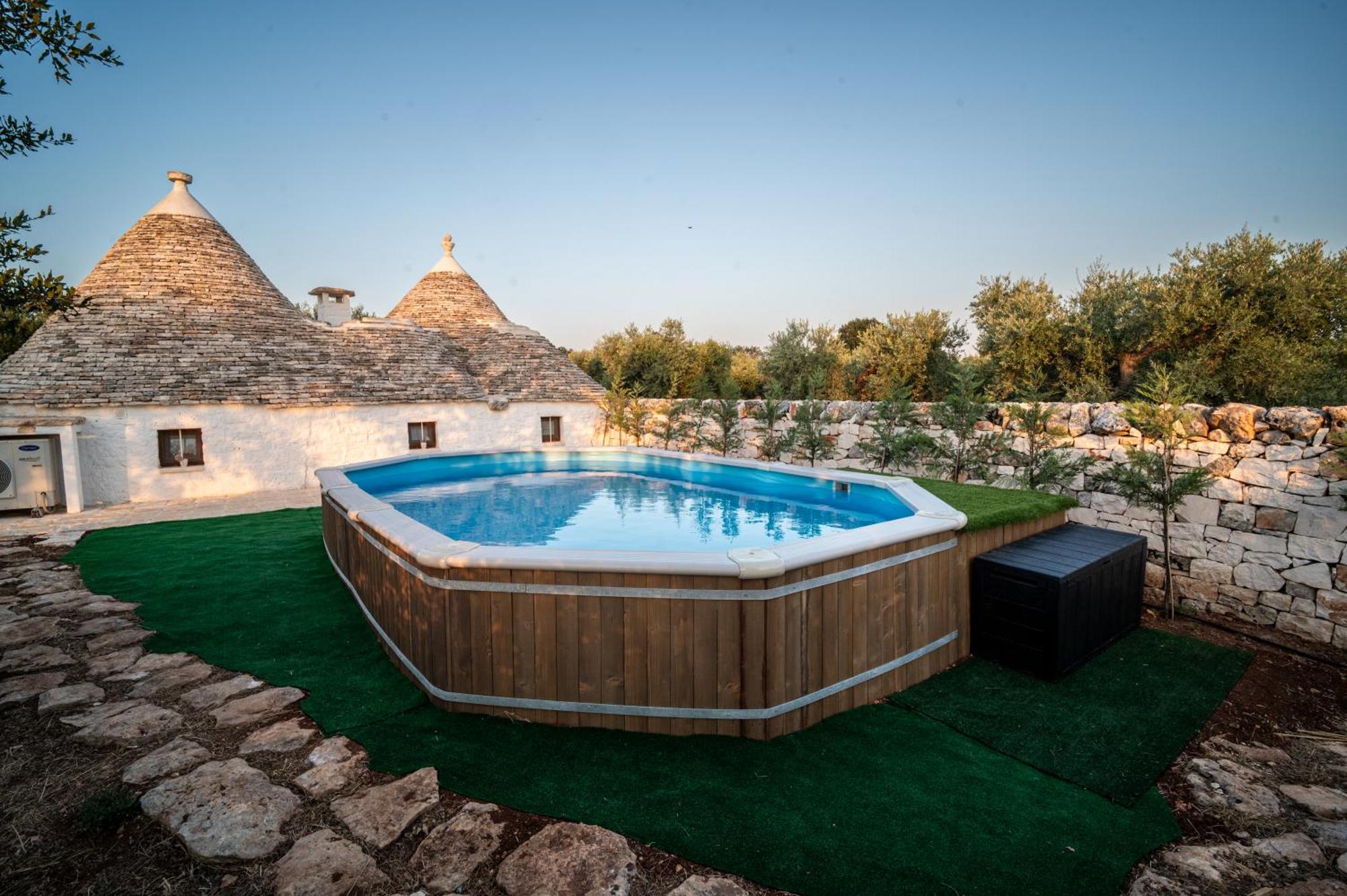 Вилла Il Trullo Della Rondinina Альберобелло Экстерьер фото