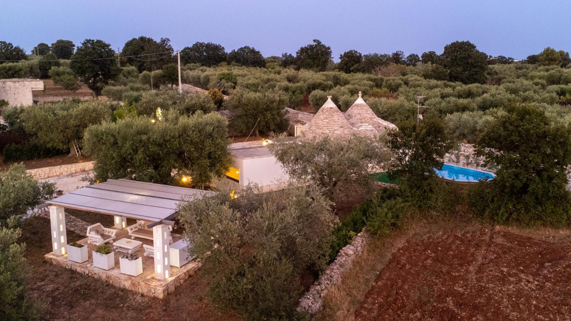 Вилла Il Trullo Della Rondinina Альберобелло Экстерьер фото